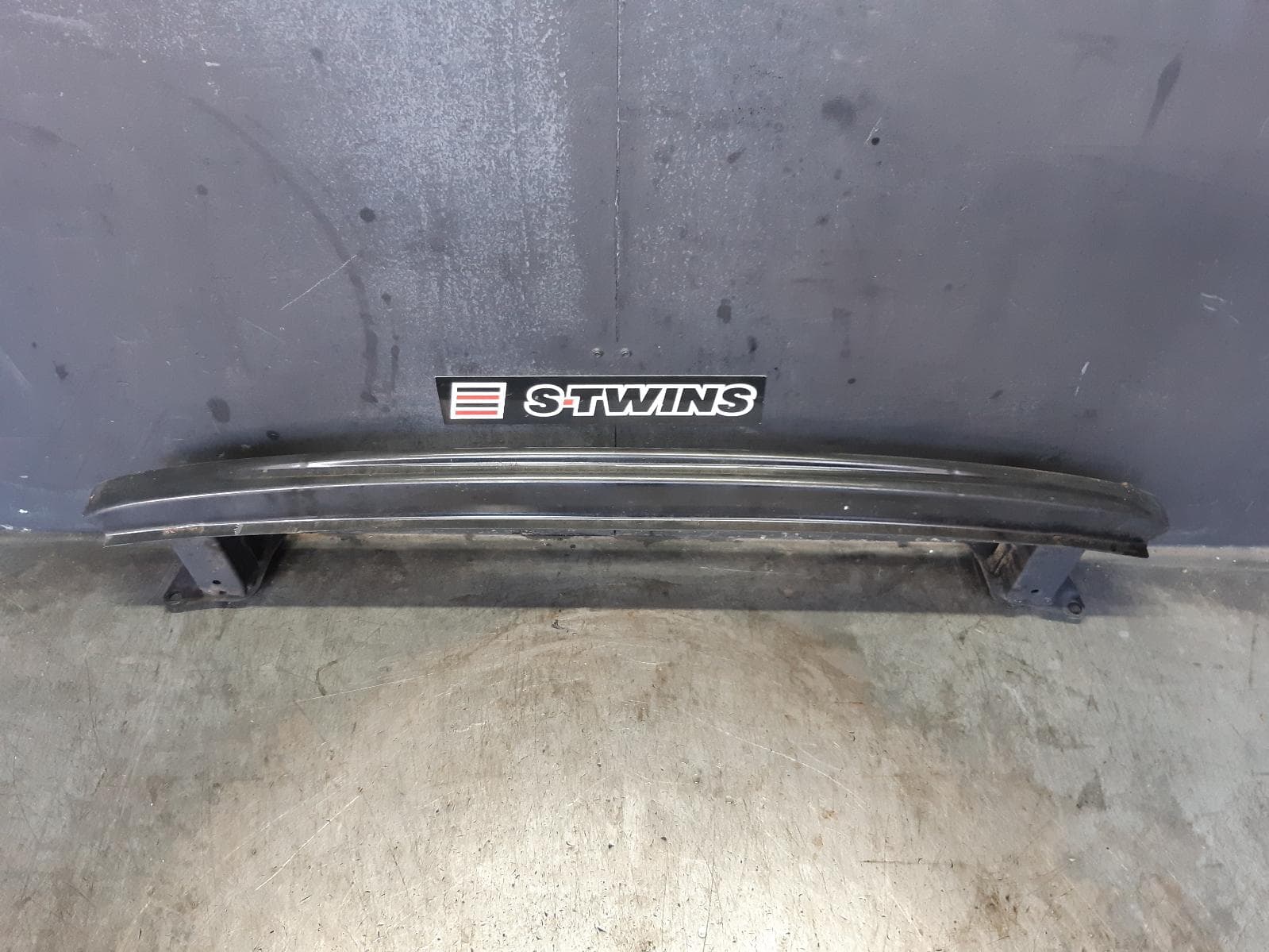 Used auto part listing image: 2010 VOLKSWAGEN JETTA R BAR BRACKET REINFO MAIN REINFORCEMENT, 1KM, 11/09-07/11 0000371847
