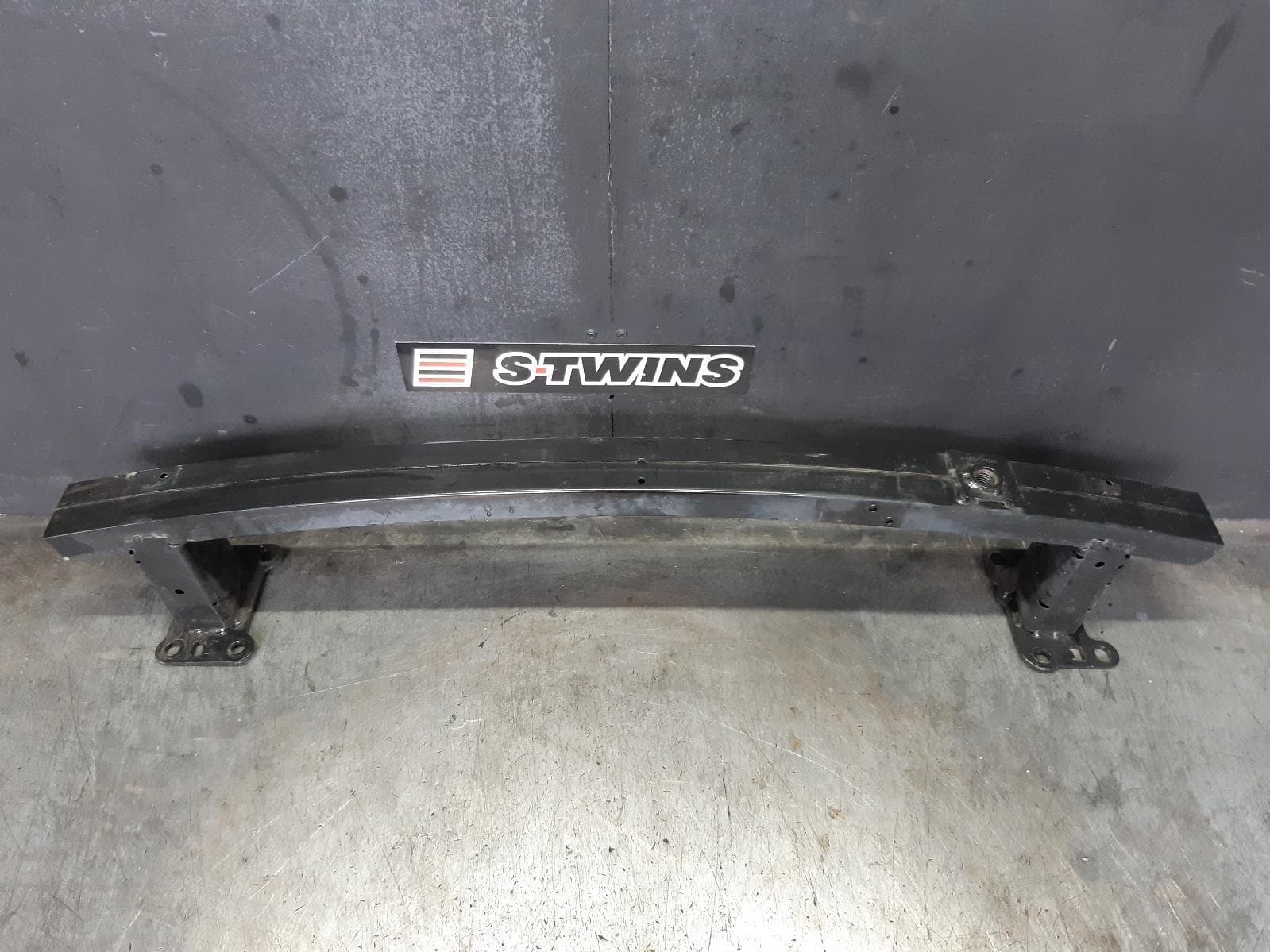 Used auto part listing image: 2011 NISSAN DUALIS F BAR REINFORC BRACK MAIN REINFORCEMENT (UPPER), J10, 10/07-05/14 0000372181