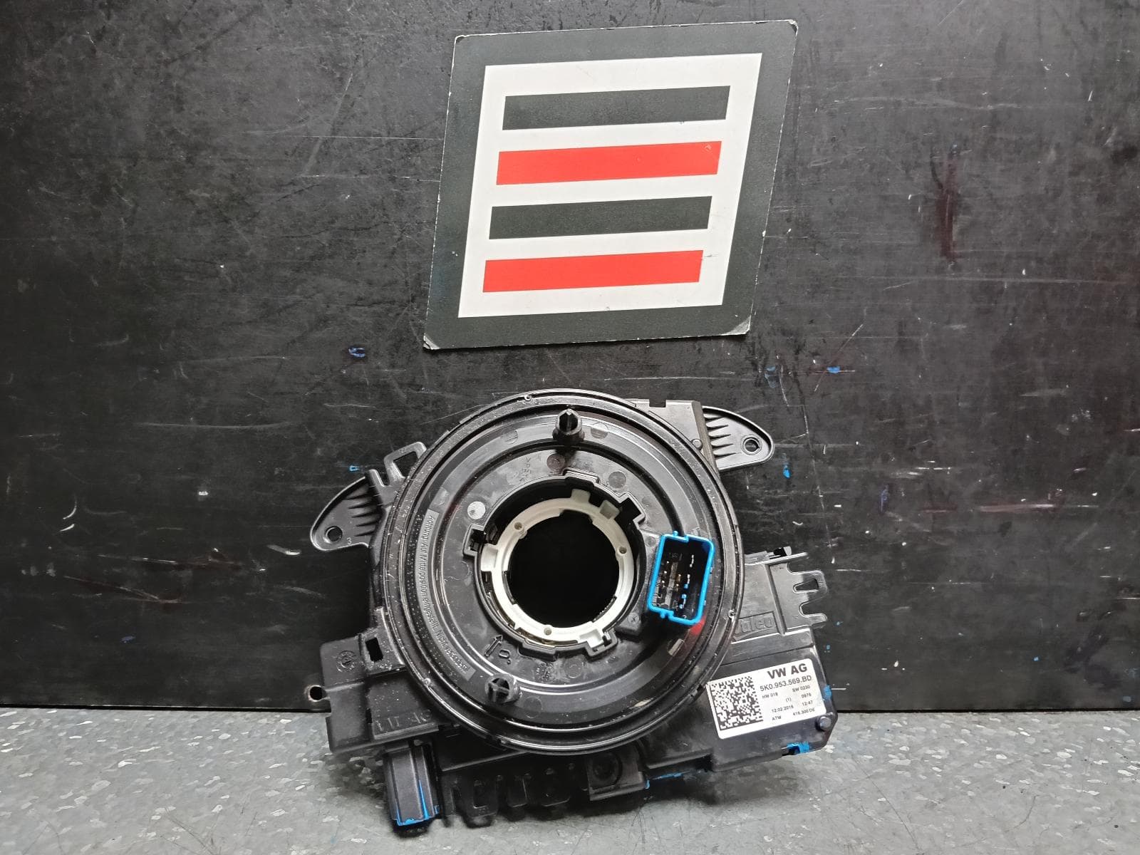 Used auto part listing image: 2015 VOLKSWAGEN TIGUAN CLOCKSPRING, 5N, 05/10-08/16 0000381682