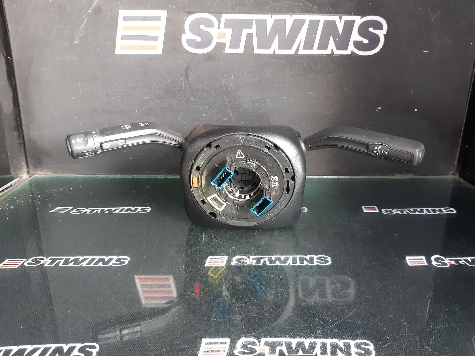 Used auto part listing image: 2021 MERCEDES GLB CLASS GEAR STICK SHIFTER X247, 12/19-05/26 0000376651