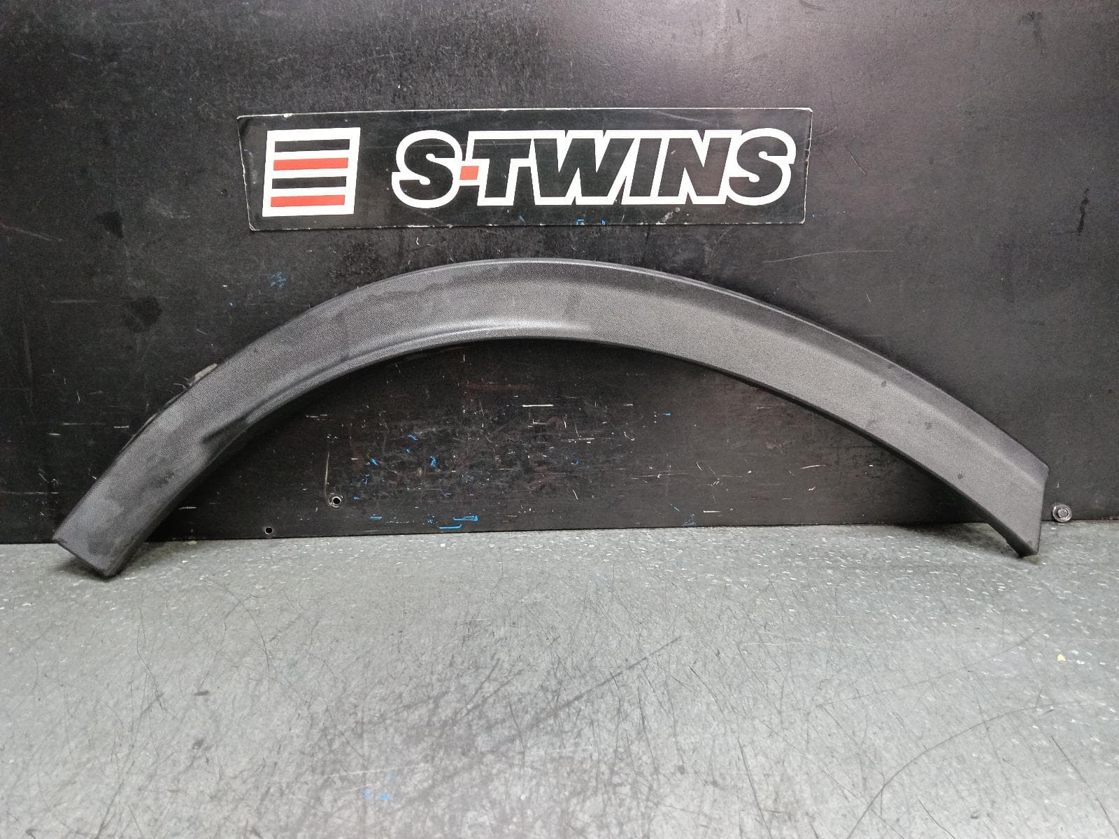 Used auto part listing image: 2021 HAVAL H6 WHEEL ARCH FLARE B01/B03, 02/21- 0000392637