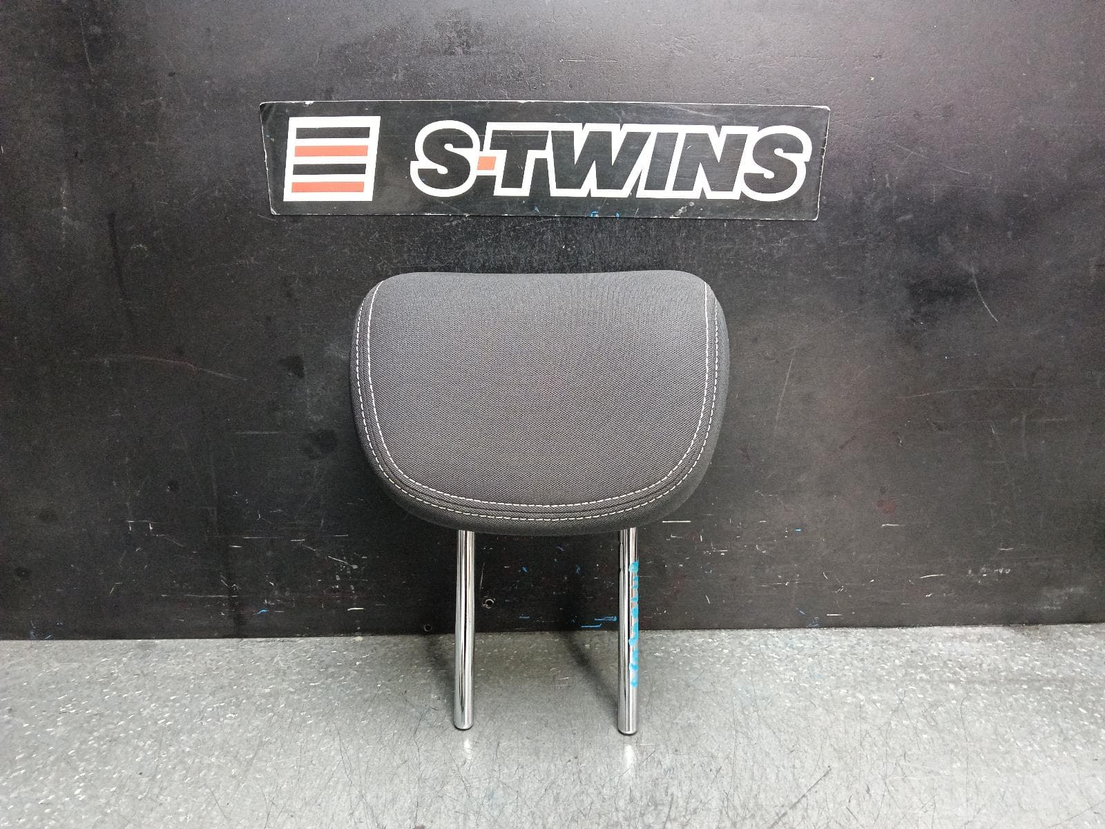 Used auto part listing image: 2021 HAVAL H6 HEADREST B01/B03, 02/21- 0000392639
