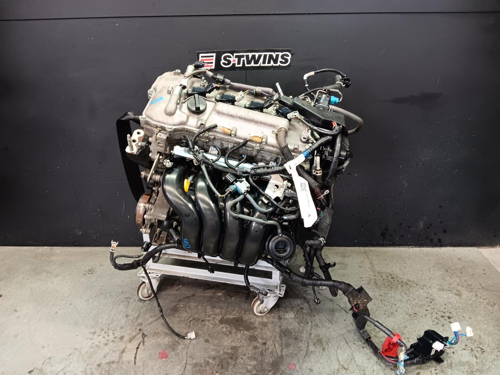 Used auto part listing image: 2018 TOYOTA COROLLA ENGINE PETROL, 1.8, 2ZR-FE, W/ BELT TENSIONER TYPE, 182R HATCH, 04/15-06/19 0000410363