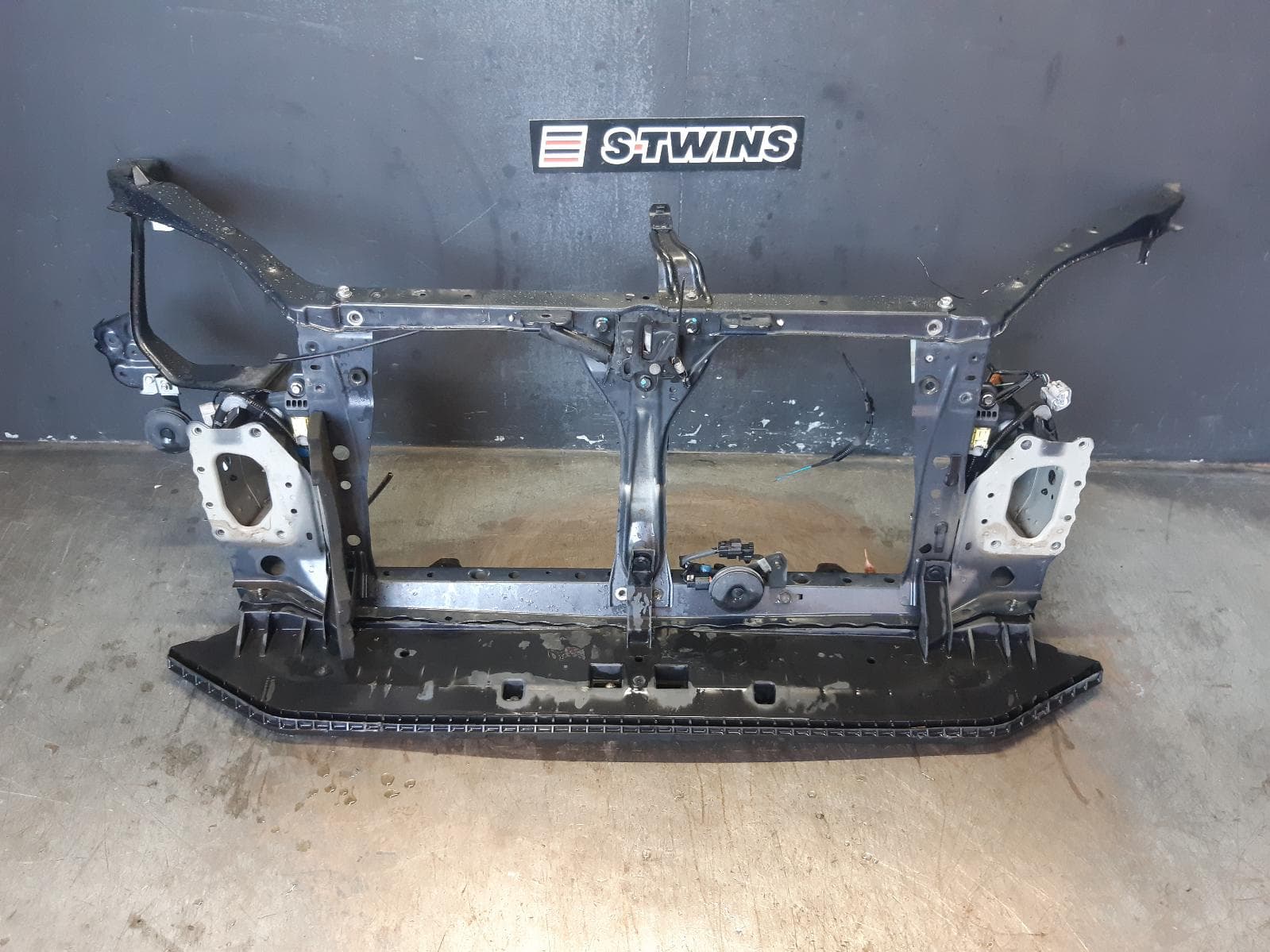 Used auto part listing image: 2013 SUBARU IMPREZA RADIATOR SUPPORT G4, 12/11-08/17 0000375121