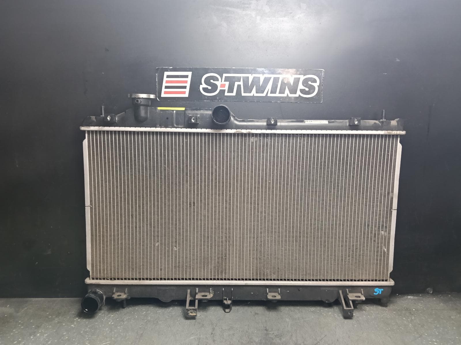 Used auto part listing image: 2015 SUBARU IMPREZA RADIATOR AUTO/MANUAL, 2.0, PETROL, G4, 12/11-08/17 0000413838