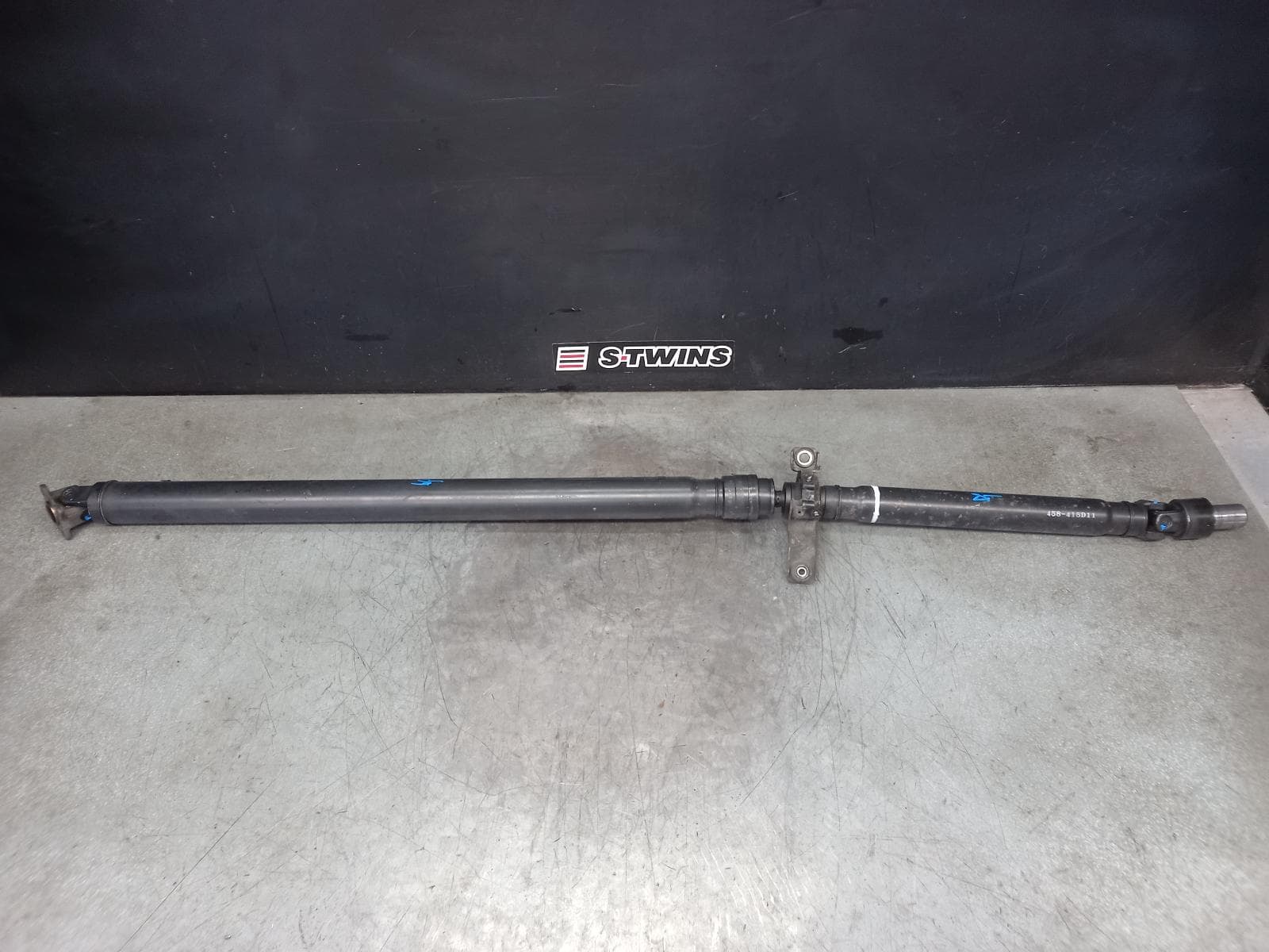 Used auto part listing image: 2016 MITSUBISHI OUTLANDER REAR PROP SHAFT 2.2, DIESEL, ZJ-ZL, 10/12-07/21 0000391310