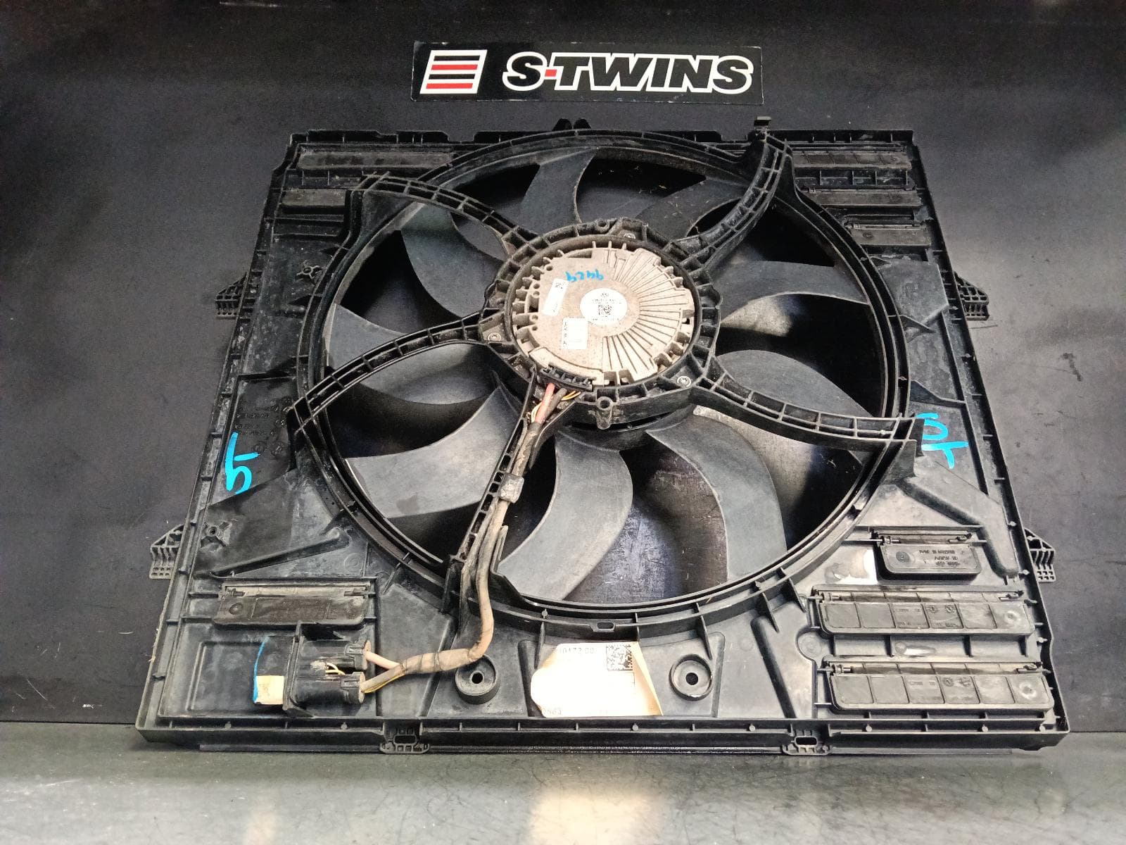 Used auto part listing image: 2018 VOLKSWAGEN AMAROK FAN ELECTRIC FAN, 3.0, DIESEL, 2H, 09/16-09/22 0000394911