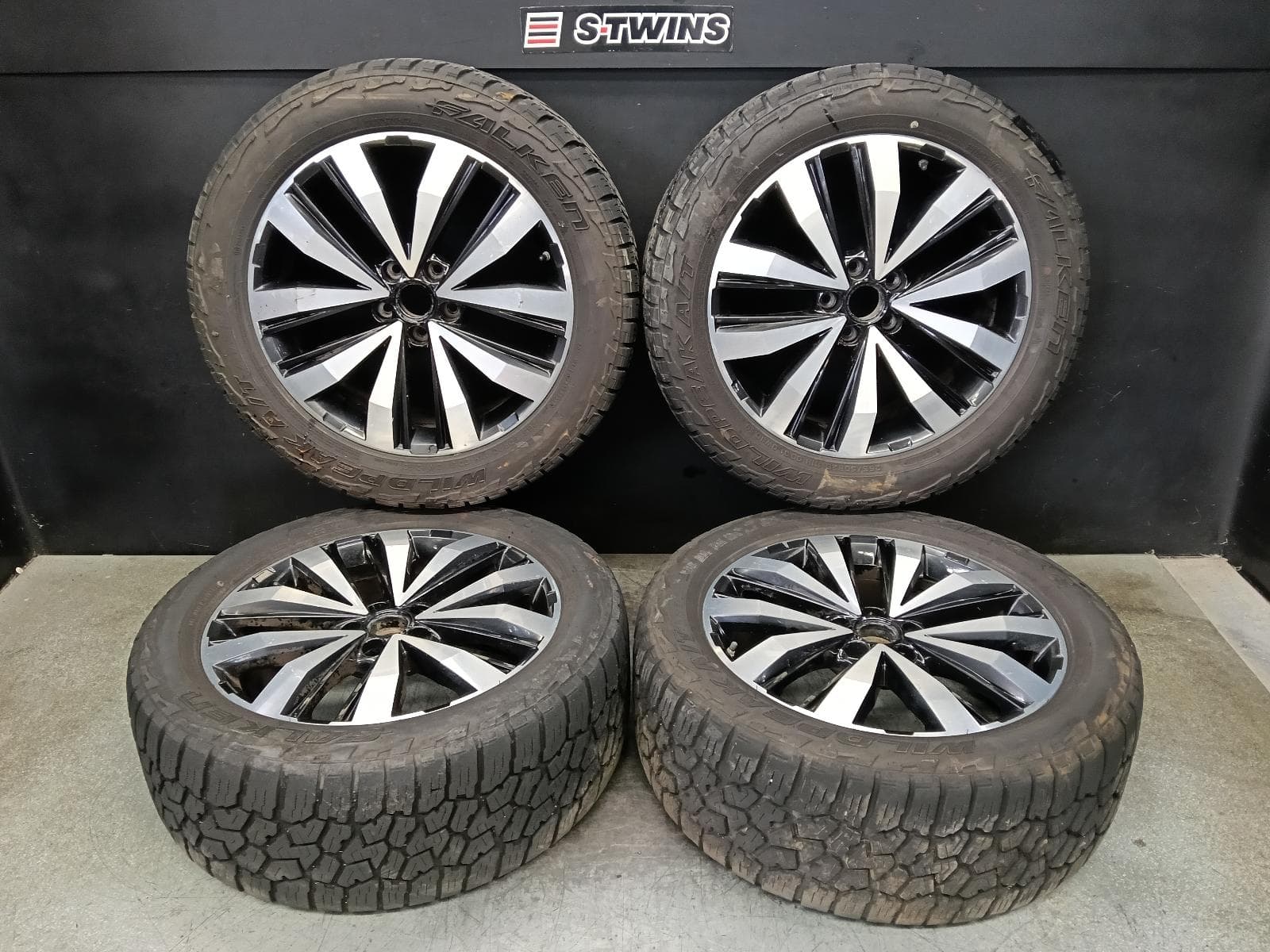 Used auto part listing image: 2018 VOLKSWAGEN AMAROK WHEEL MAG FACTORY, 20X8IN, TALCA, 2H, 06/16-09/22 0000394925