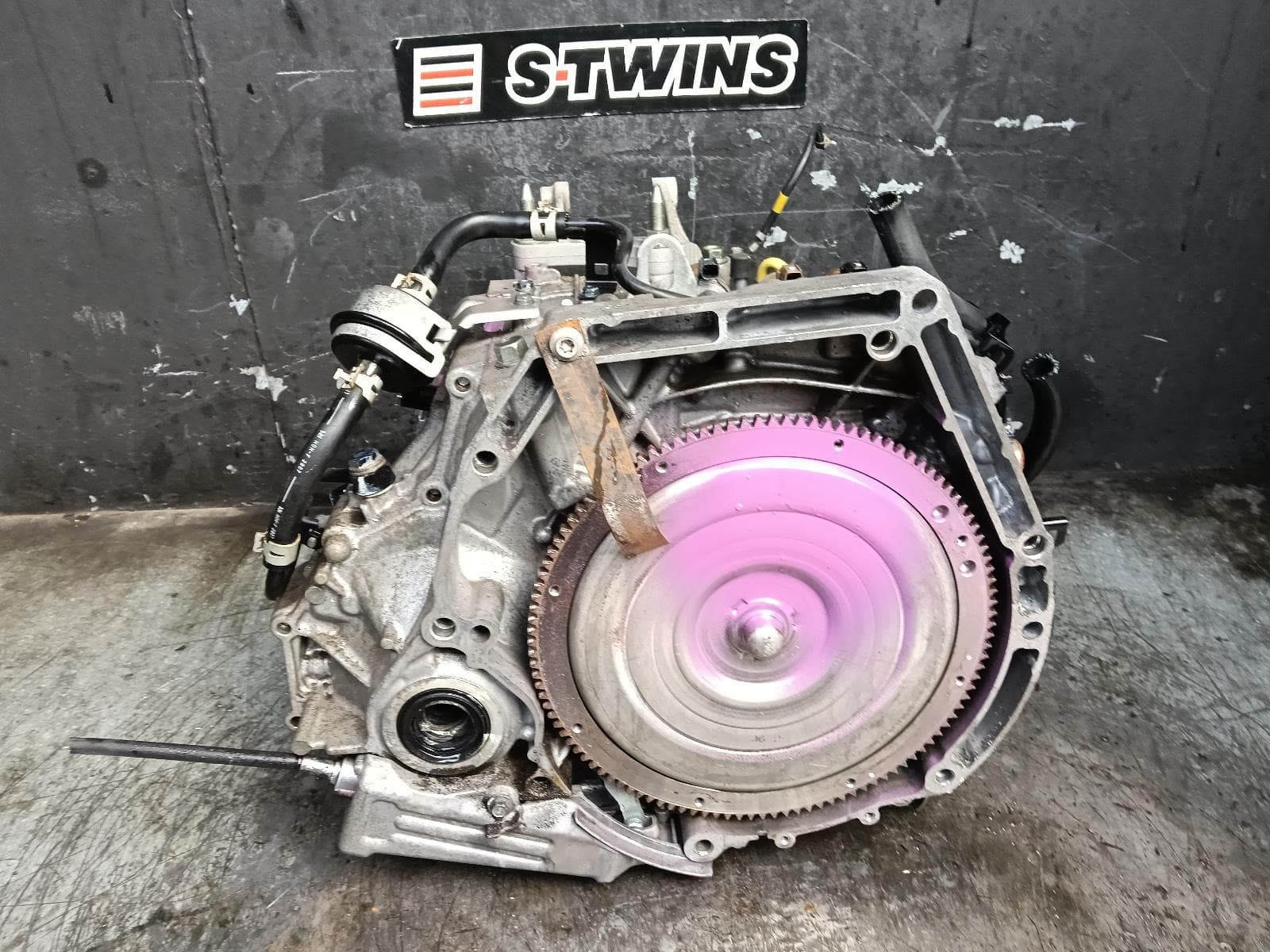 Used auto part listing image: 2013 HONDA CIVIC TRANS GEARBOX AUTO, 1.8, PETROL, 9TH GEN, SEDAN, 02/12-04/16 0000410463