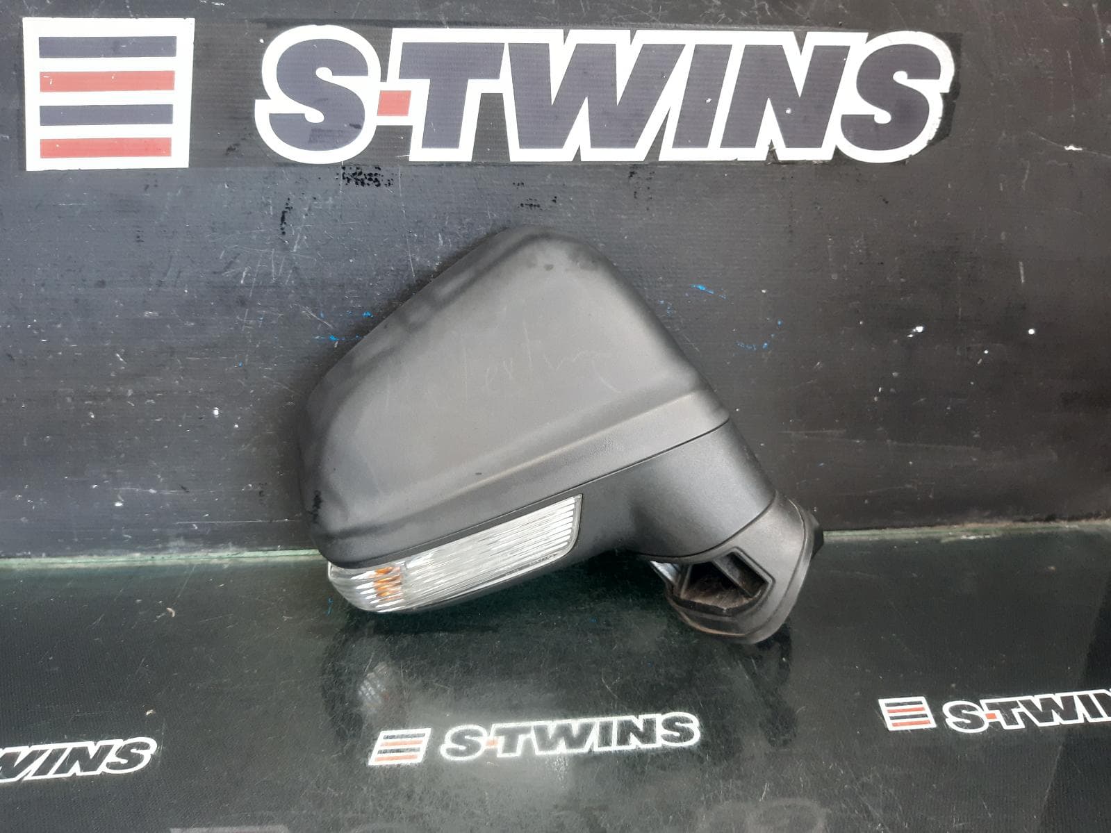 Used auto part listing image: 2020 MG MG3 RIGHT DOOR MIRROR SZP1, W/ ELECT ADJ TYPE, BLACK, 07/16-10/24 0000375842