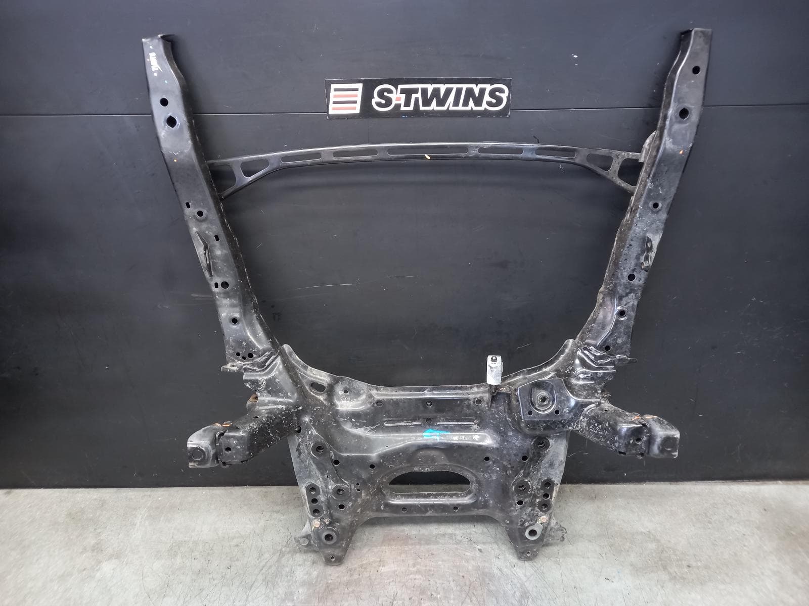 Used auto part listing image: 2020 HONDA CRV FRT XMEMBER CRADLE RW, 05/17-08/23 0000384526