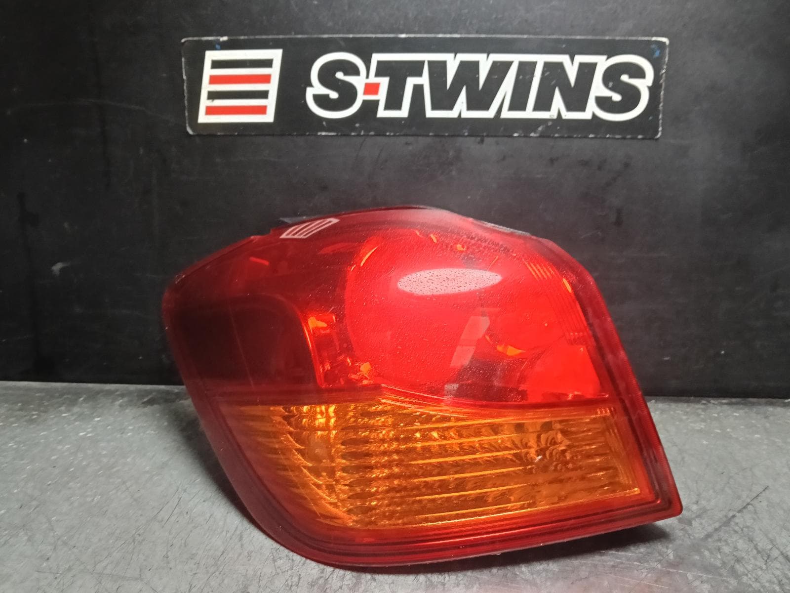 Used auto part listing image: 2015 MITSUBISHI ASX LEFT TAILLIGHT XA-XC, 05/10-05/19 0000411868