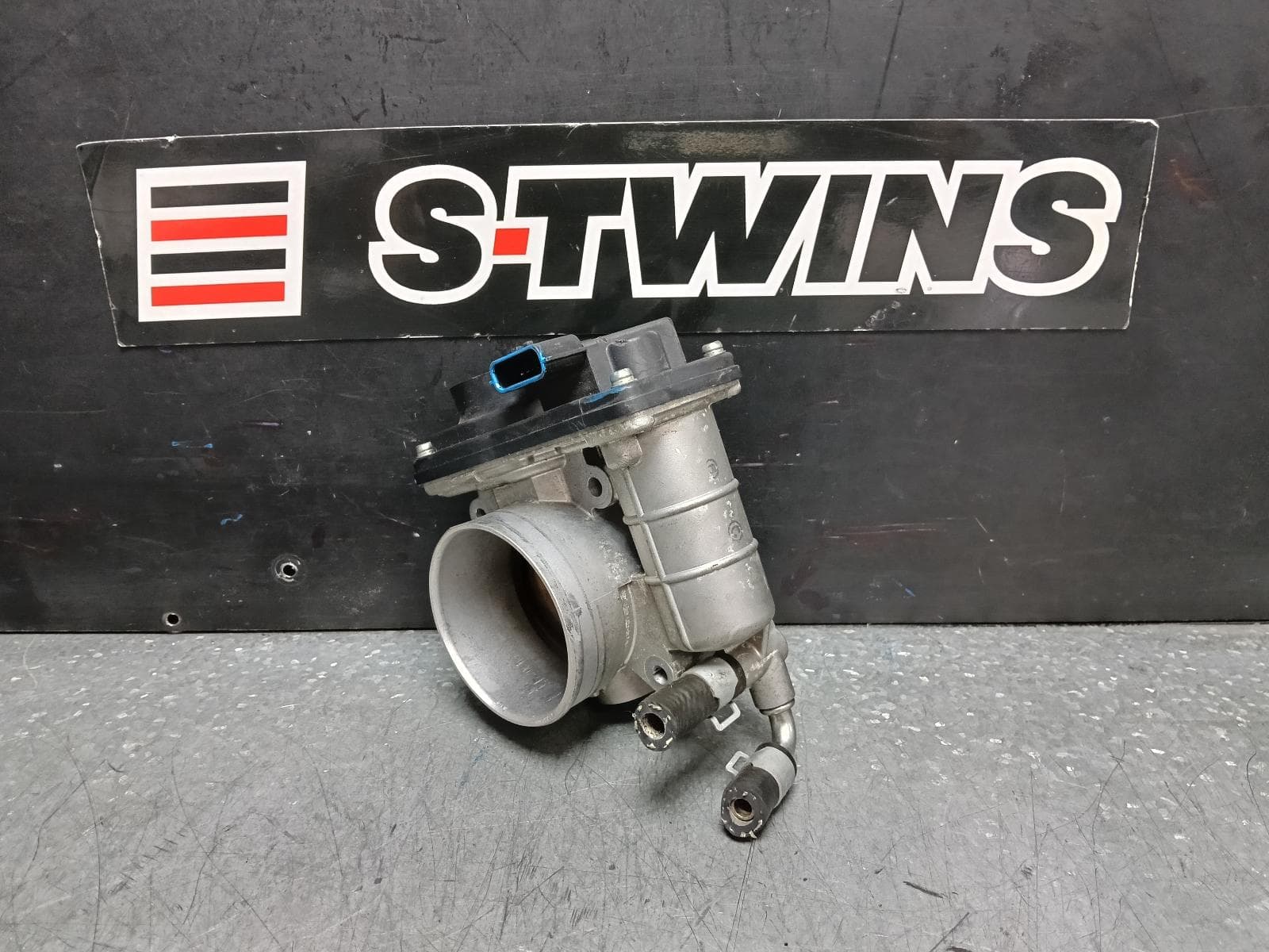Used auto part listing image: 2014 NISSAN DUALIS THROTTLE BODY PETROL, J10, 10/07-05/14 0000380267