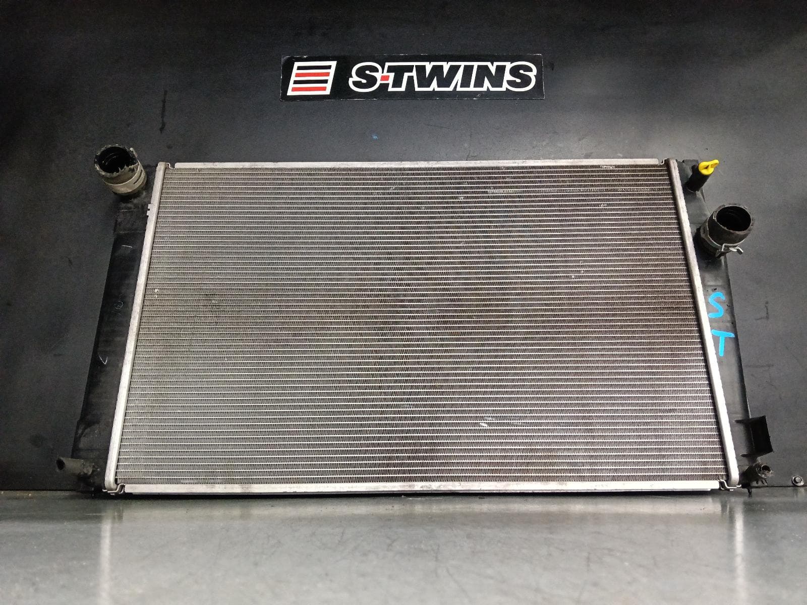 Used auto part listing image: 2014 TOYOTA RAV4 RADIATOR AUTO, 2.5, PETROL, ASA44R, 12/12-12/18 0000382217