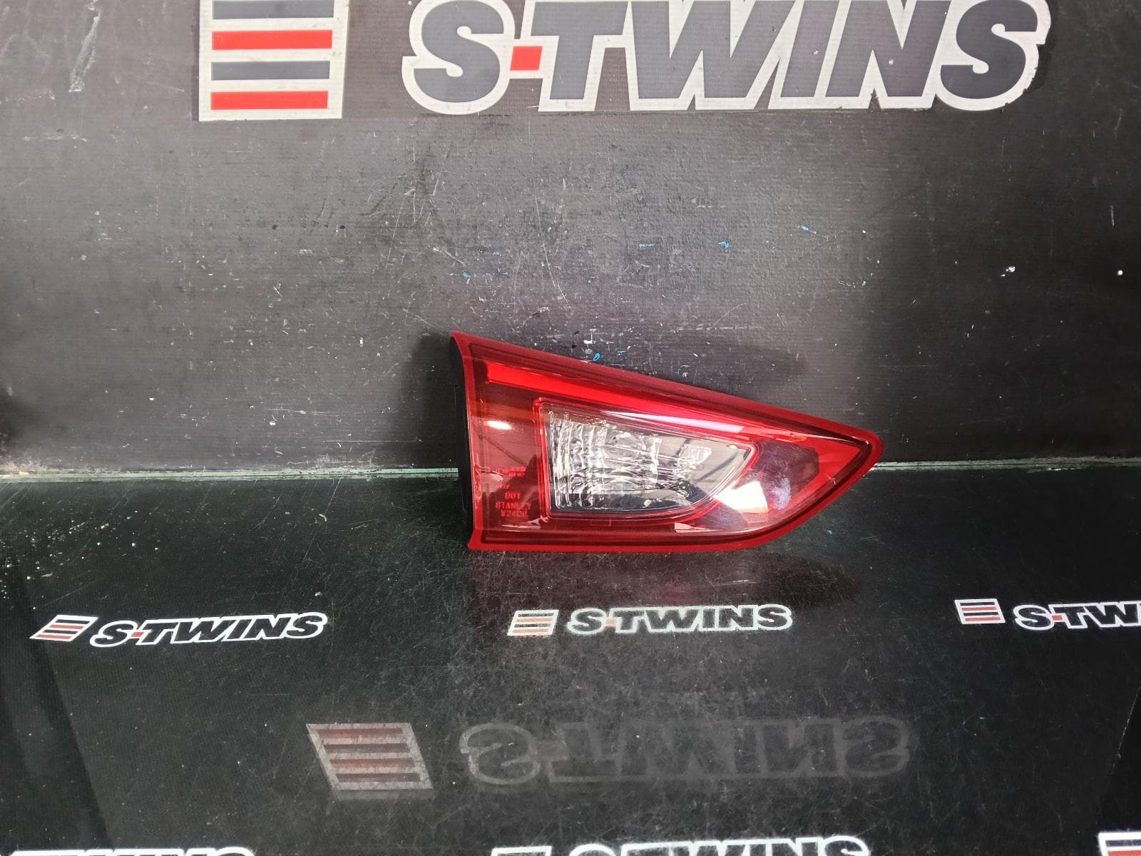 Used auto part listing image: 2016 MAZDA CX3 REAR GARNISH TAILGATE LAMP (LH SIDE), LED TYPE, DK, 03/15-05/18 0000378095