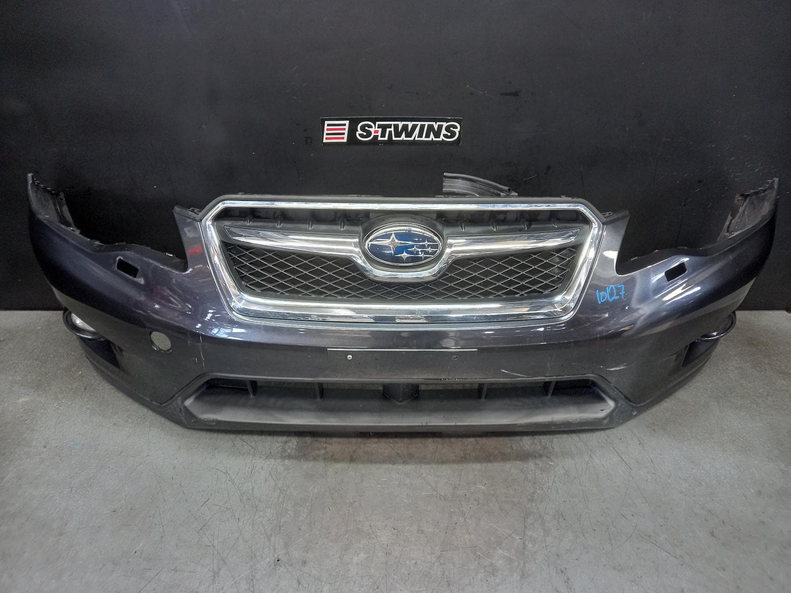 Used auto part listing image: 2014 SUBARU XV FRONT BUMPER G4X, BUMPER BAR, W/ H/LAMP WASHER TYPE, 08/11-09/15 0000381986