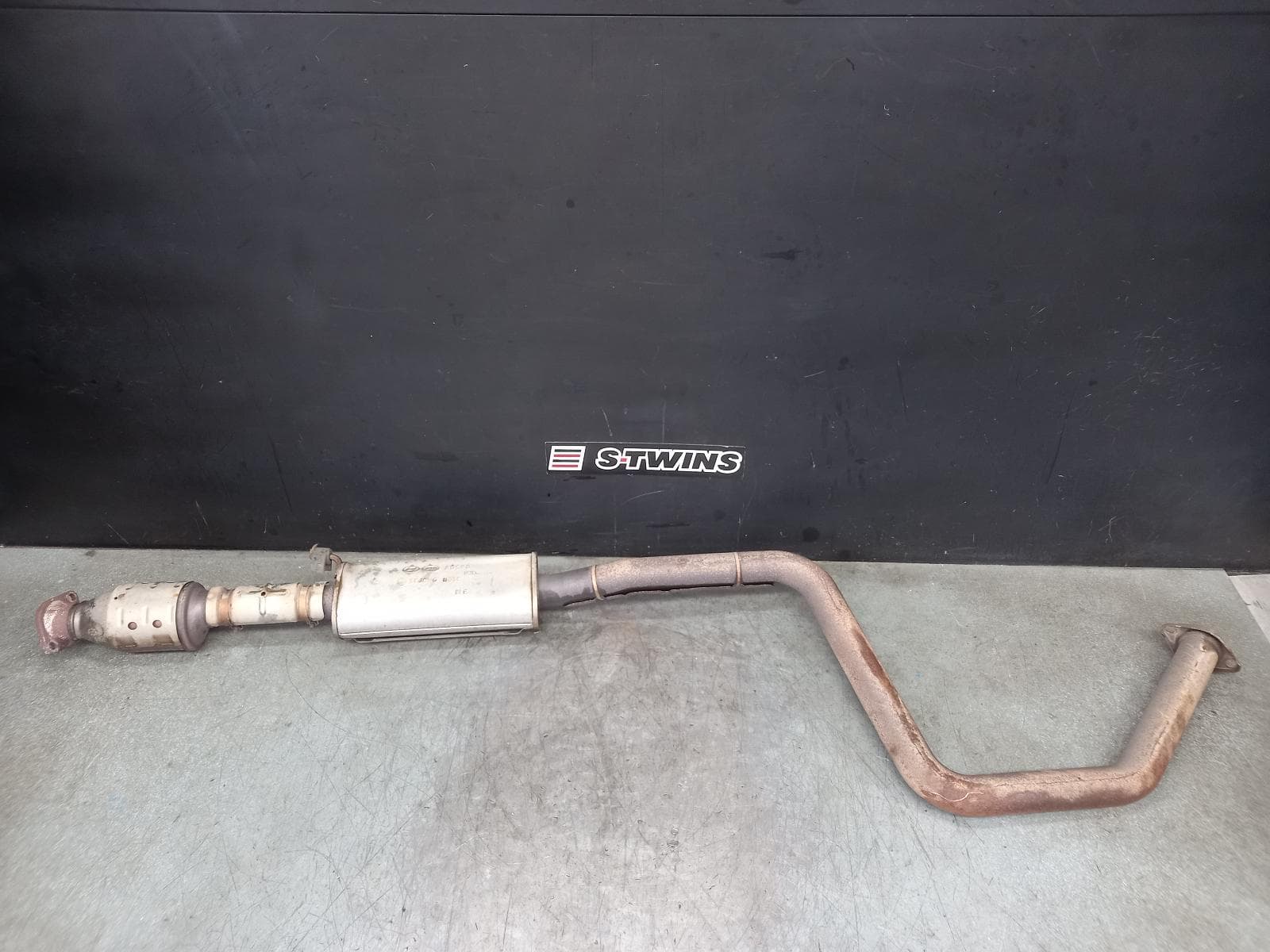 Used auto part listing image: 2018 HYUNDAI I30 CATALYTIC CONVERTER UNDER CAR-CAT TYPE, 1.6, G4FJ, PETROL, PD, HATCH (S. KOREA VIN KMHH), 03/17-12/23 0000383378