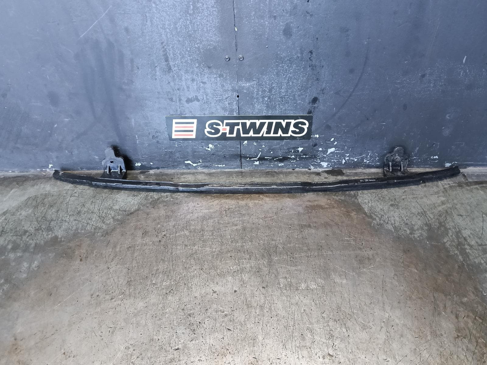 Used auto part listing image: 2019 KIA CERATO F BAR REINFORC BRACK LOWER STIFFENER, BD, 04/18-03/21 0000380011