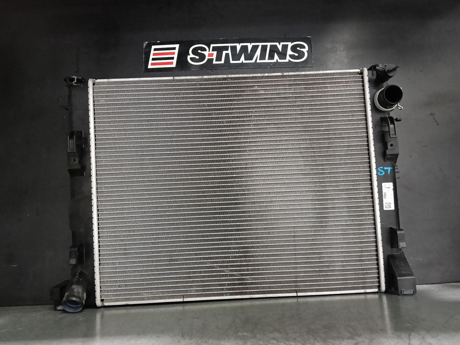 Used auto part listing image: 2021 NISSAN JUKE RADIATOR AUTO, 1.0, PETROL, F16, 03/20- 0000387510