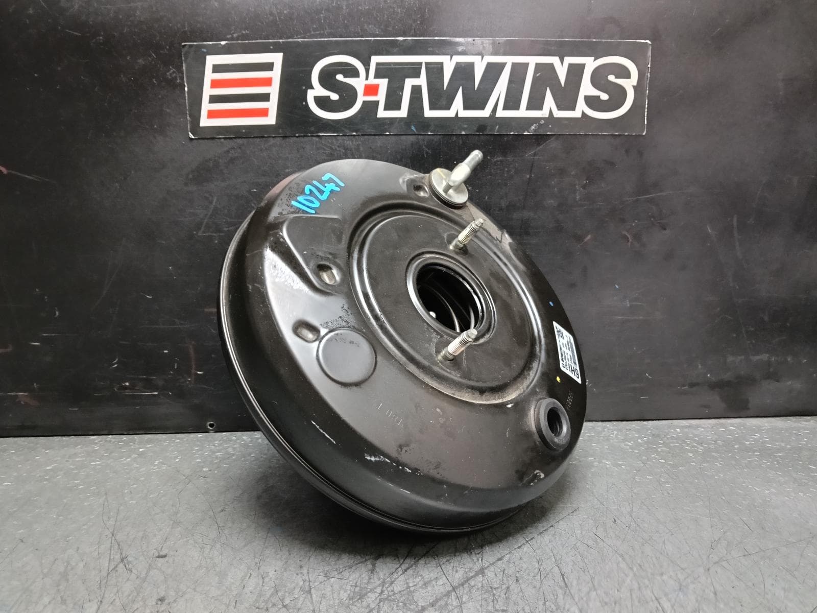 Used auto part listing image: 2018 TOYOTA C-HR BRAKE BOOSTER GEN 1, PETROL, 1.2, 12/16-09/23 0000384906