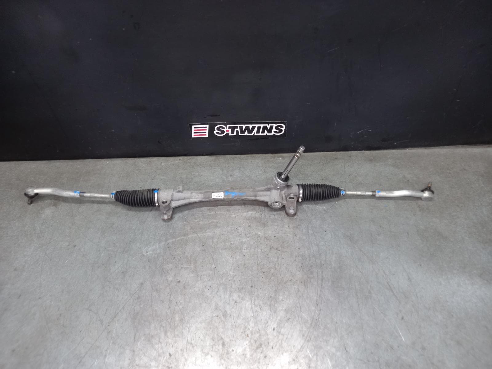 Used auto part listing image: 2018 TOYOTA C-HR STEERING BOX RACK GEN 1, 12/16-09/23 0000384908