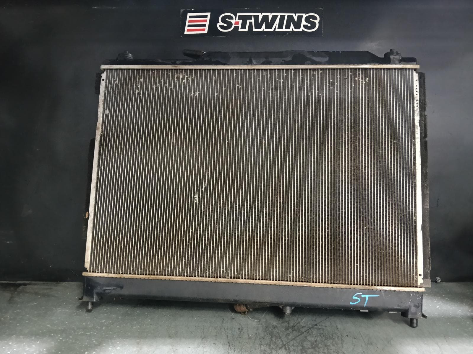 Used auto part listing image: 2012 MAZDA CX9 RADIATOR AUTO, 3.7 V6, TB, 12/07-12/15 0000387784