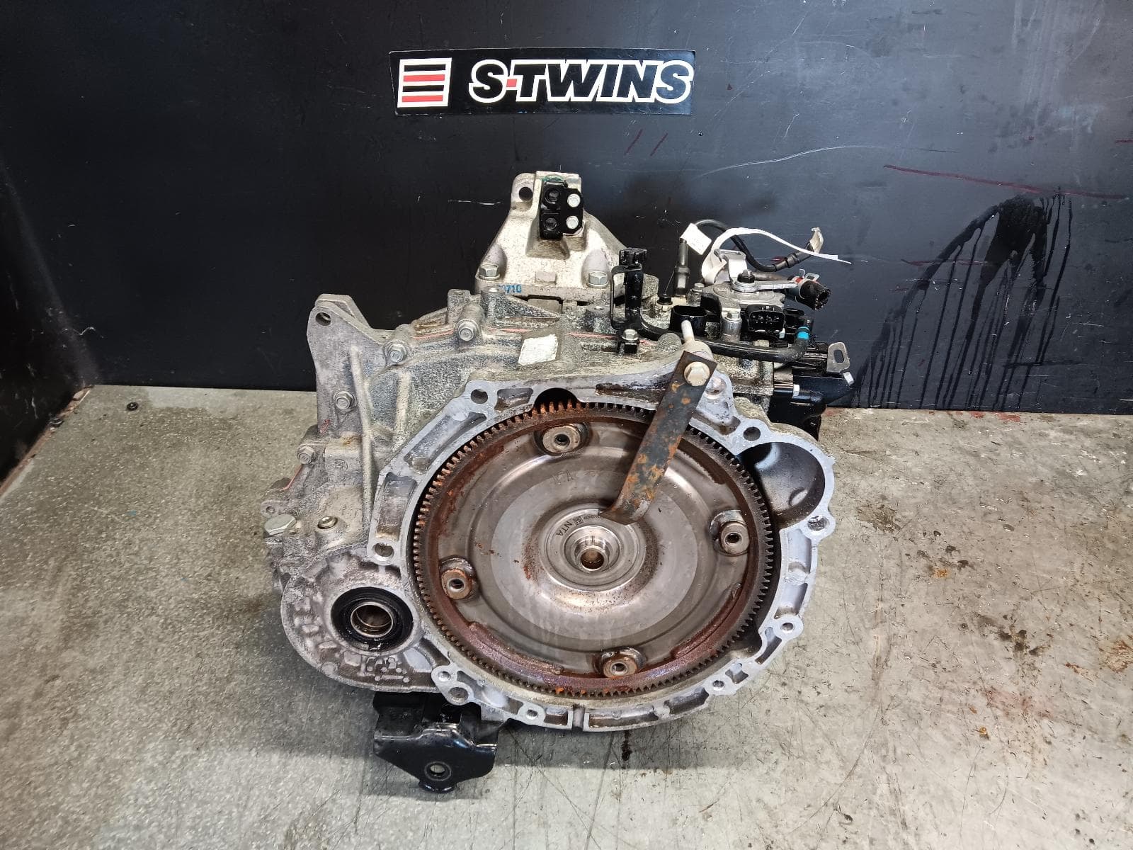 Used auto part listing image: 2017 HYUNDAI I30 TRANS GEARBOX AUTO, PETROL, 2.0, G4NC, HATCH (S. KOREA VIN KMHH), 6 SPEED, PD, 03/17-12/23 0000411282