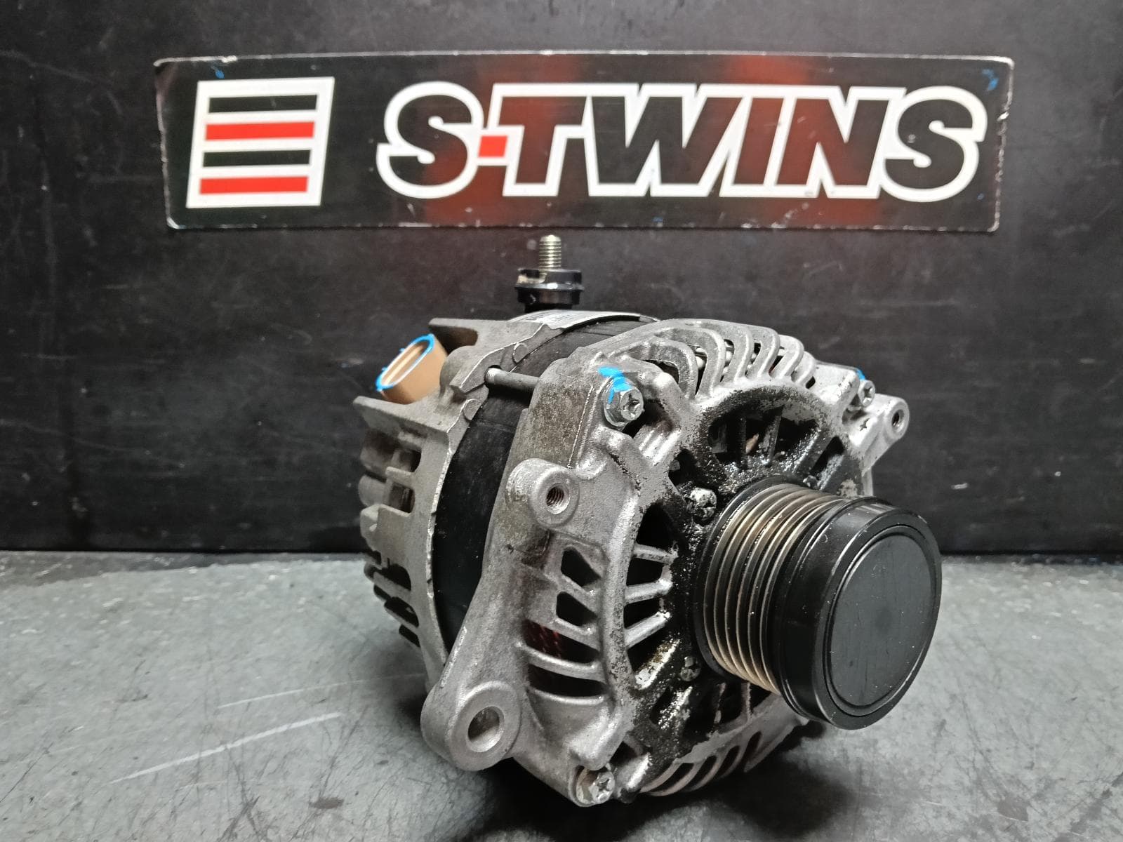 Used auto part listing image: 2015 SUBARU WRX ALTERNATOR PETROL, 2.0, TURBO, FA20E, V1, 03/14-10/21 0000409814