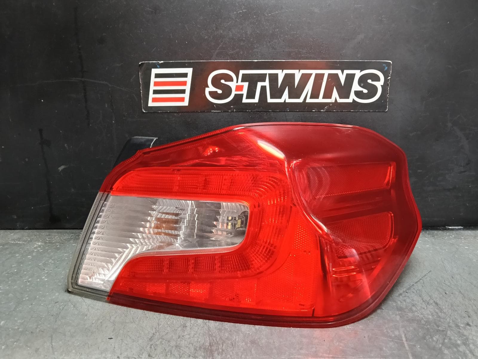 Used auto part listing image: 2015 SUBARU WRX RIGHT TAILLIGHT V1, IN BODY, W/ CLEAR LENS TYPE, 03/14-10/21 0000409822