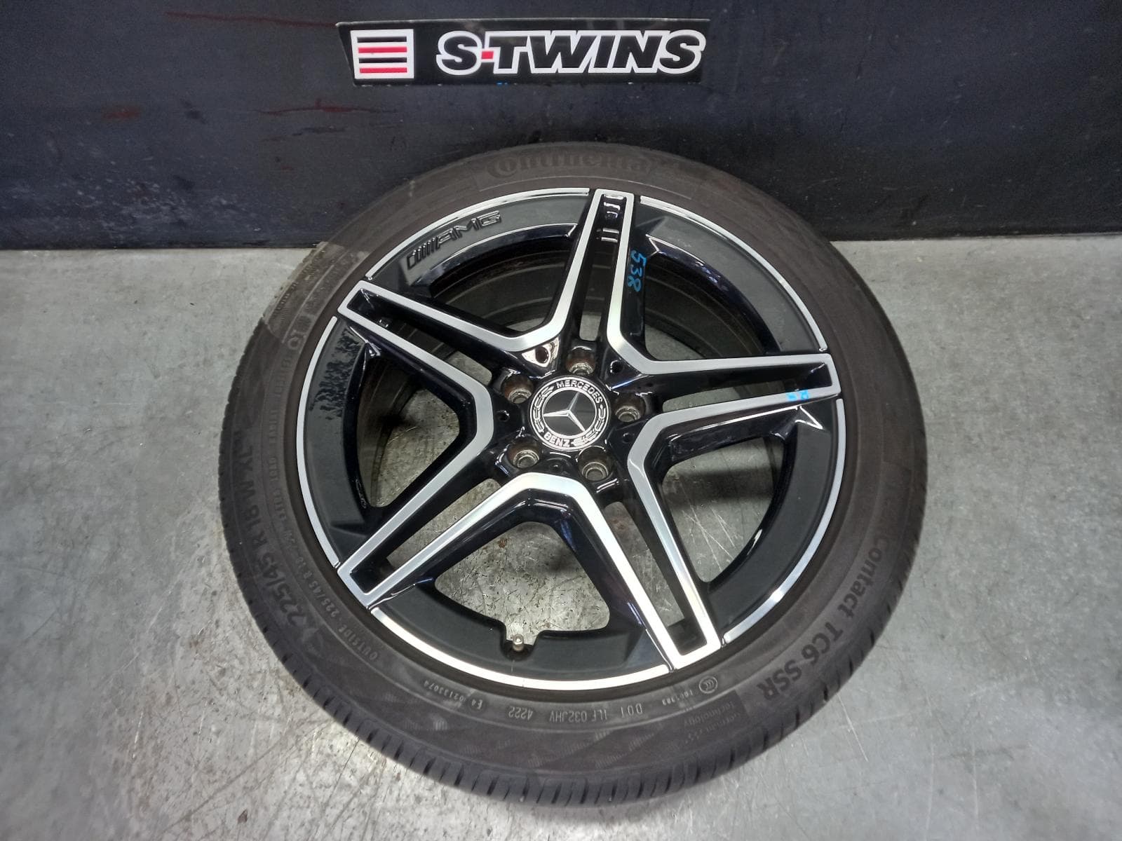 Used auto part listing image: 2020 MERCEDES A CLASS WHEEL MAG FACTORY, 18X7.5IN, 5 TWIN SPOKE, RQT CODE, W177/V177, 04/18- 0000404088