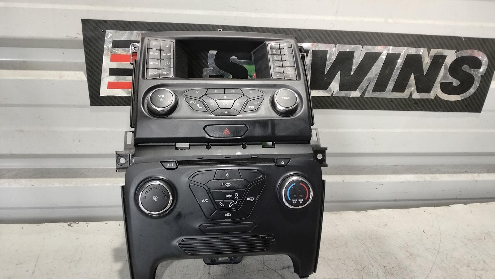 Used auto part listing image: 2016 FORD RANGER HEATER AC CONTROLS PX, NON CLIMATE CONTROL TYPE, 06/15-04/22 0000387456