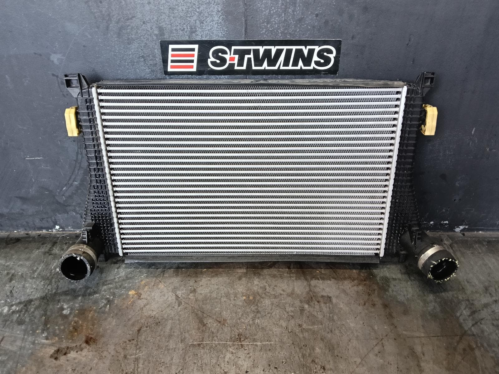 Used auto part listing image: 2014 VOLKSWAGEN GOLF INTERCOOLER PETROL, 2.0, TURBO, R, GEN 7, 11/12-03/17 0000386065