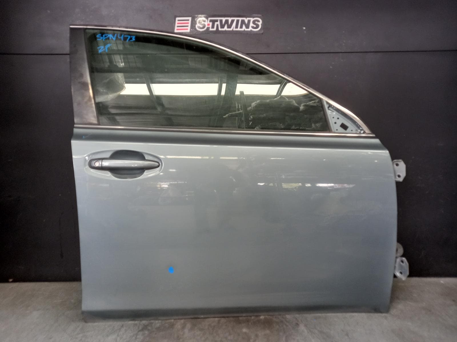 Used auto part listing image: 2012 SUBARU OUTBACK RIGHT FRONT DOOR 5TH GEN, 05/09-11/14 0000390545