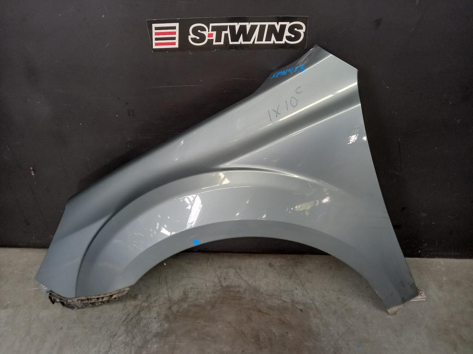 Used auto part listing image: 2012 SUBARU OUTBACK LEFT GUARD 5TH GEN, 05/09-11/14 0000390562