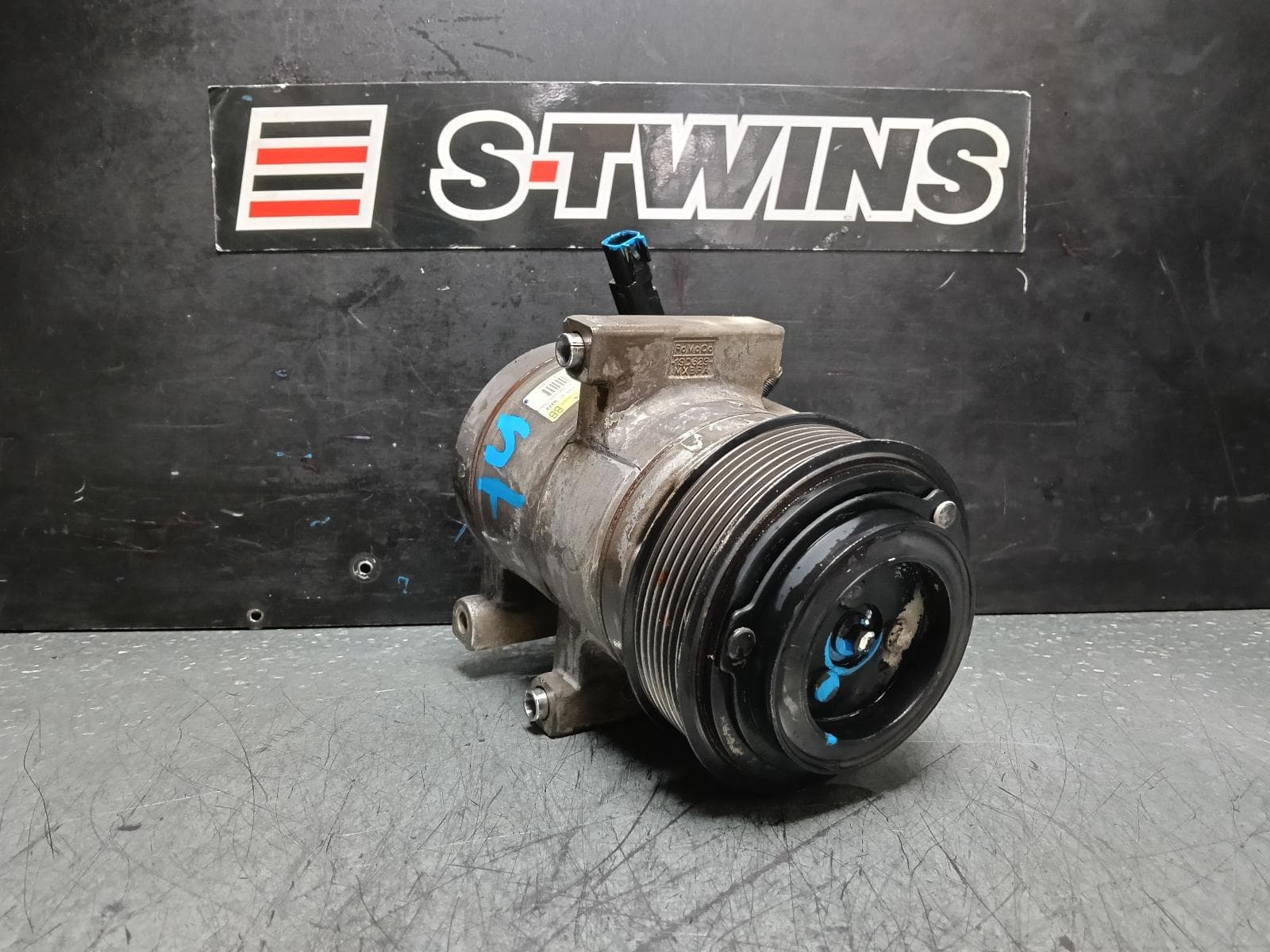Used auto part listing image: 2014 FORD RANGER A C COMPRESSOR PX SERIES 1, 2.2/3.2, DIESEL, 06/11-06/15 0000381466