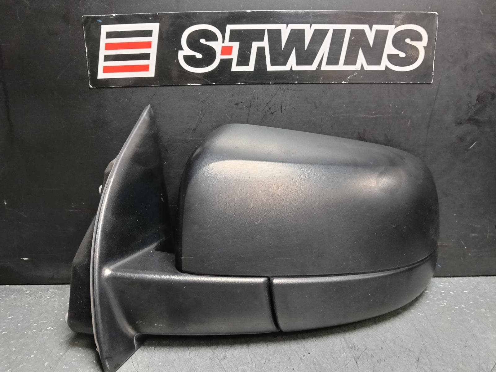 Used auto part listing image: 2014 FORD RANGER LEFT DOOR MIRROR XL, BLACK, MANUAL FOLD, NON INDICATOR TYPE, PX SERIES 1, 06/11-06/15 0000381475