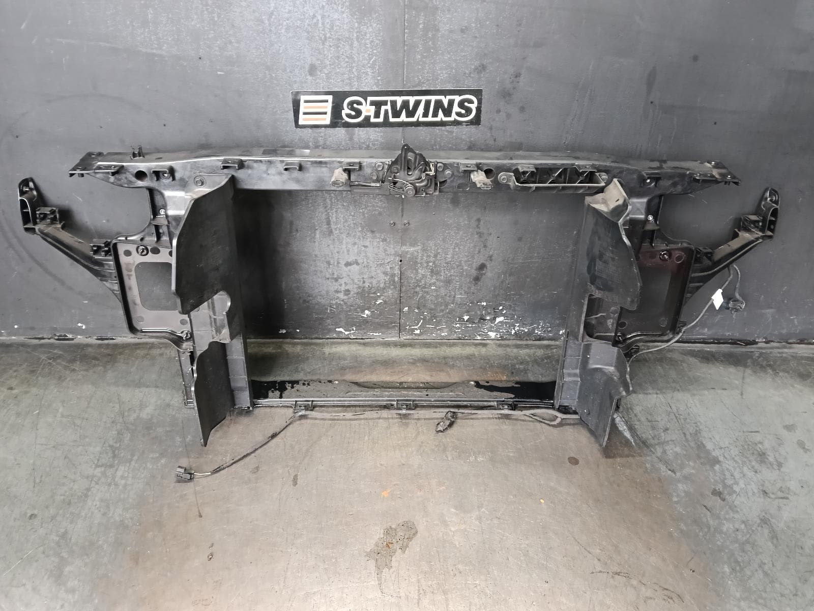 Used auto part listing image: 2018 HYUNDAI I30 RADIATOR SUPPORT PD, HATCH (S. KOREA VIN KMHH), 03/17-12/23 0000380088