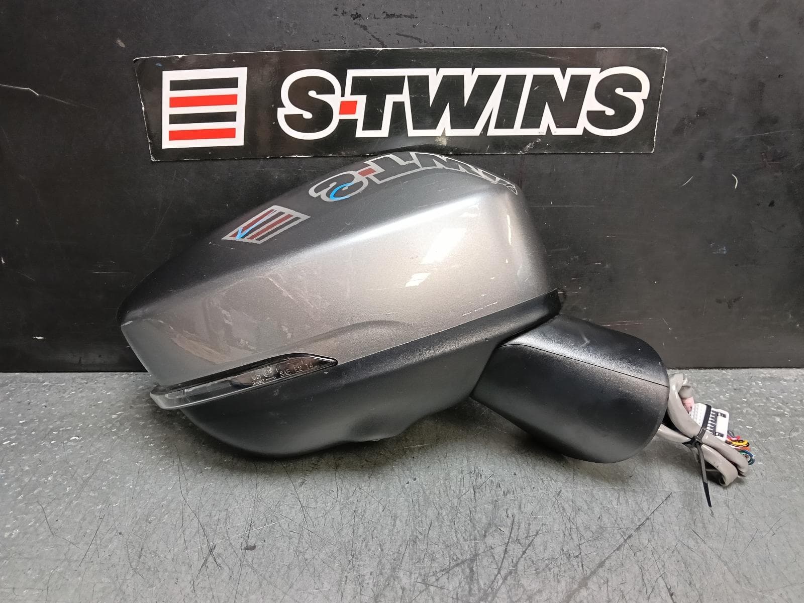 Used auto part listing image: 2021 MITSUBISHI ECLIPSE CROSS RIGHT DOOR MIRROR YB, W/ POWER FOLD, HEATED, CAMERA TYPE, 10/20- 0000382287