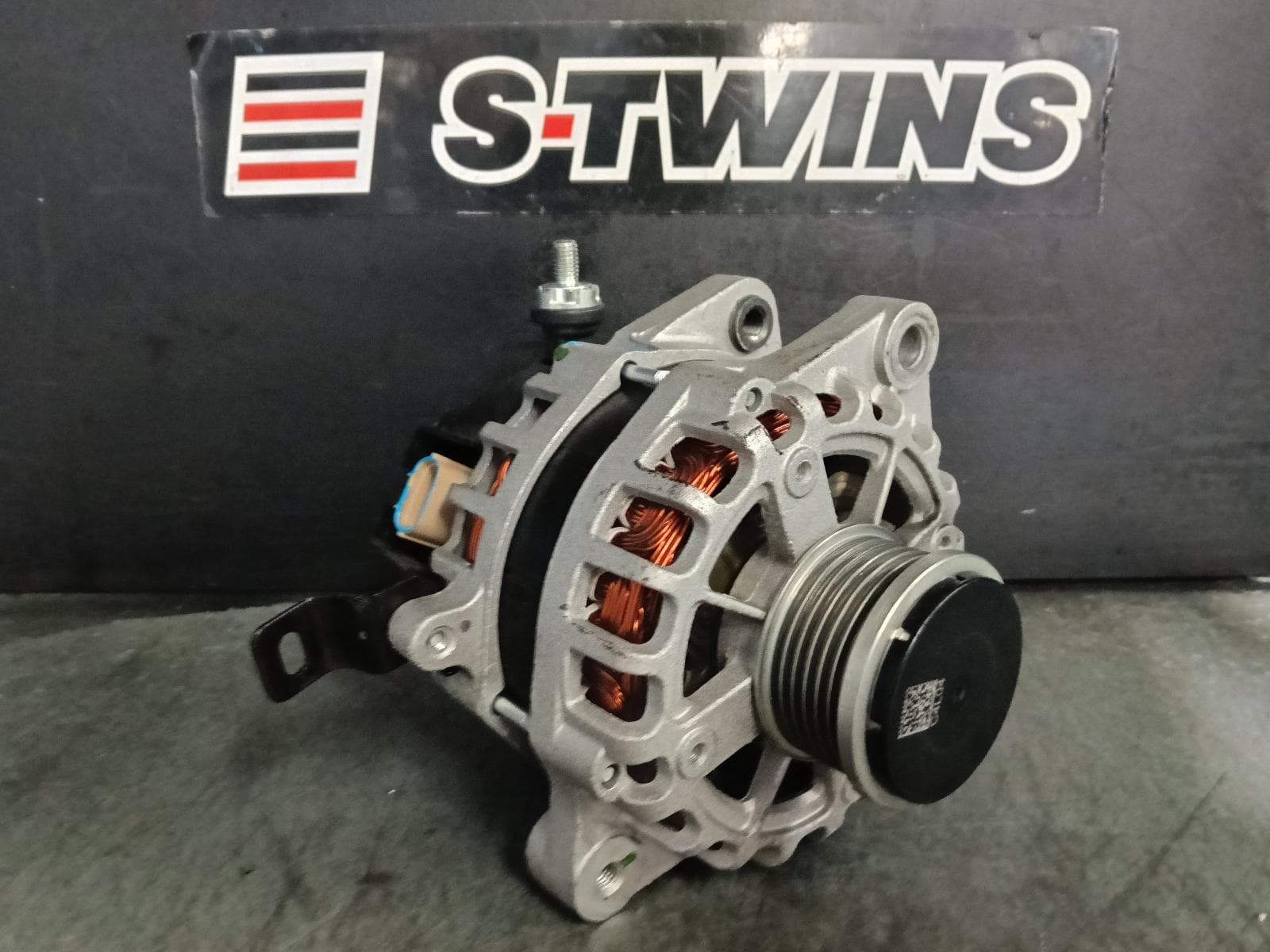 Used auto part listing image: 2025 HAVAL JOLION ALTERNATOR A02, PETROL, 1.5, TURBO, 04/24- 0000406633
