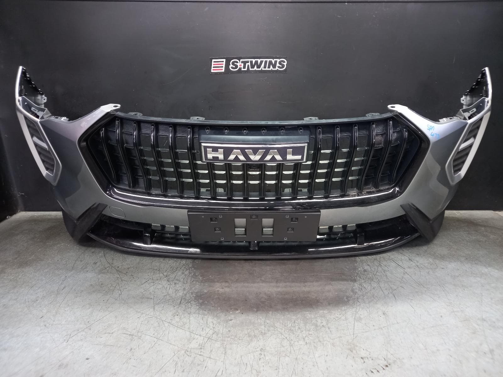 Used auto part listing image: 2025 HAVAL JOLION FRONT BUMPER A02, BUMPER BAR, NON PARK SENSOR TYPE, 04/24- 0000406232