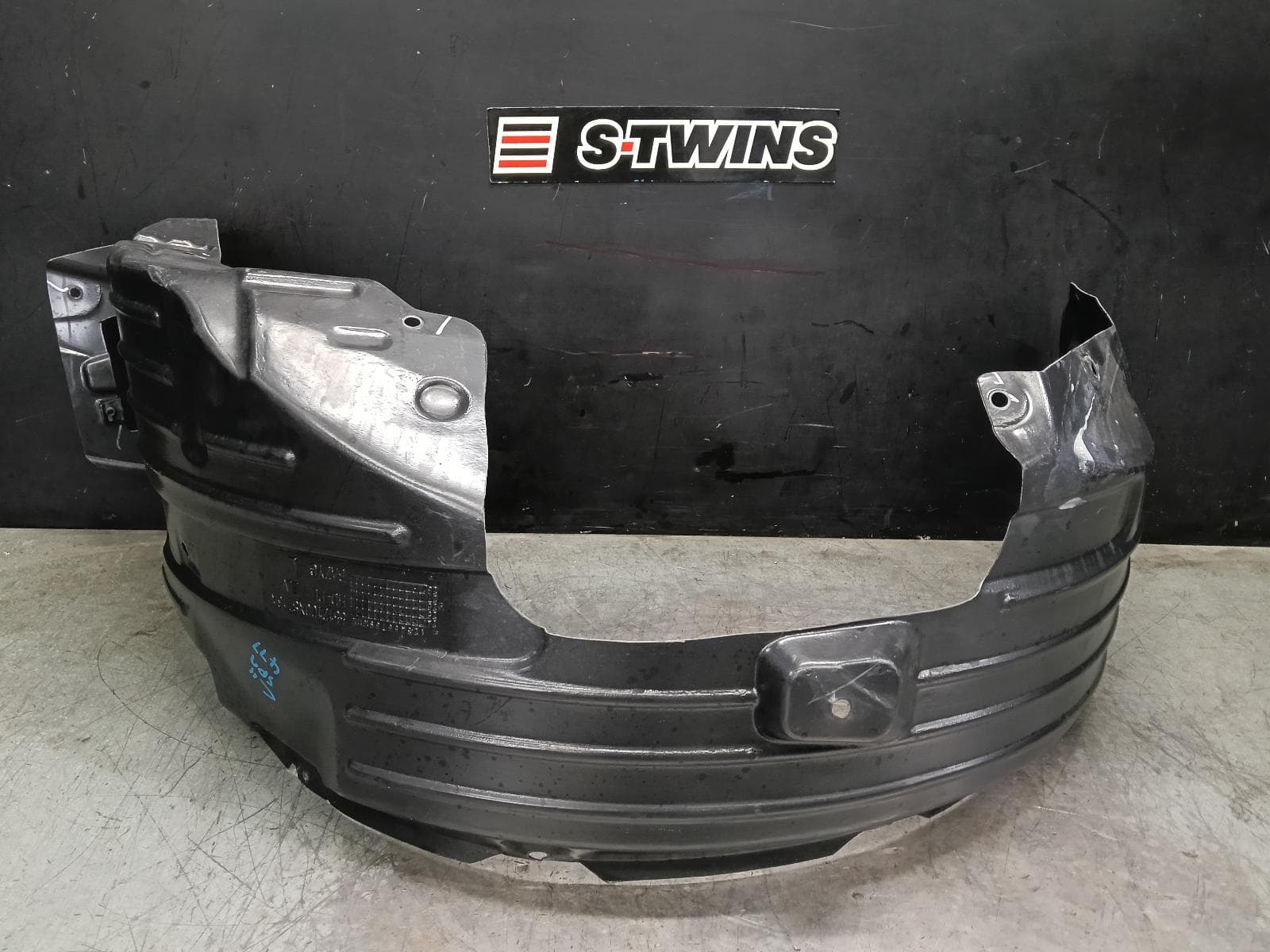 Used auto part listing image: 2025 HAVAL JOLION LEFT GUARD LINER A02, 04/24- 0000406652
