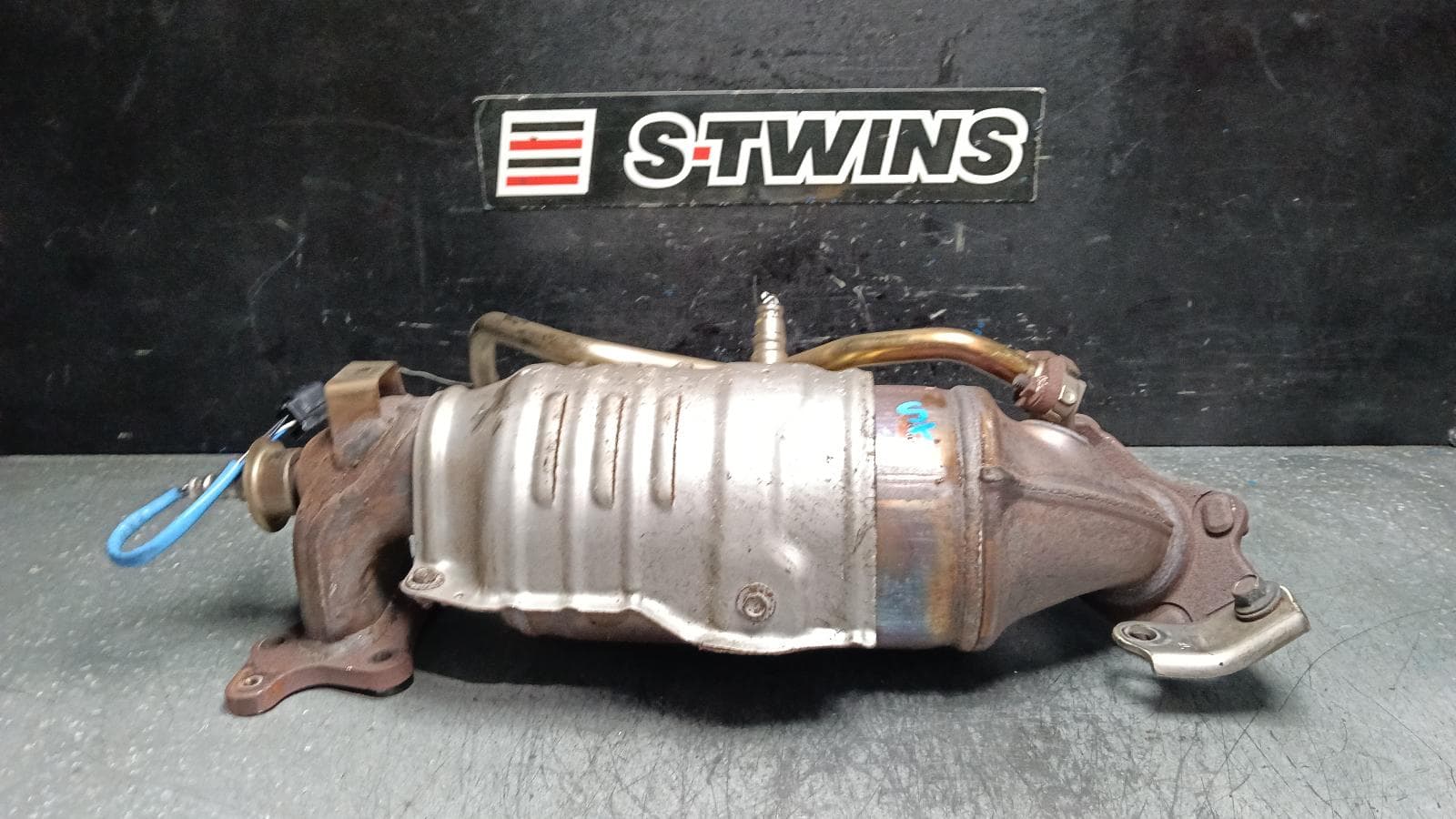 Used auto part listing image: 2020 HONDA CIVIC CATALYTIC CONVERTER MANIFOLD-CAT TYPE, 1.8, PETROL, 10TH GEN, 05/16-08/21 0000401100