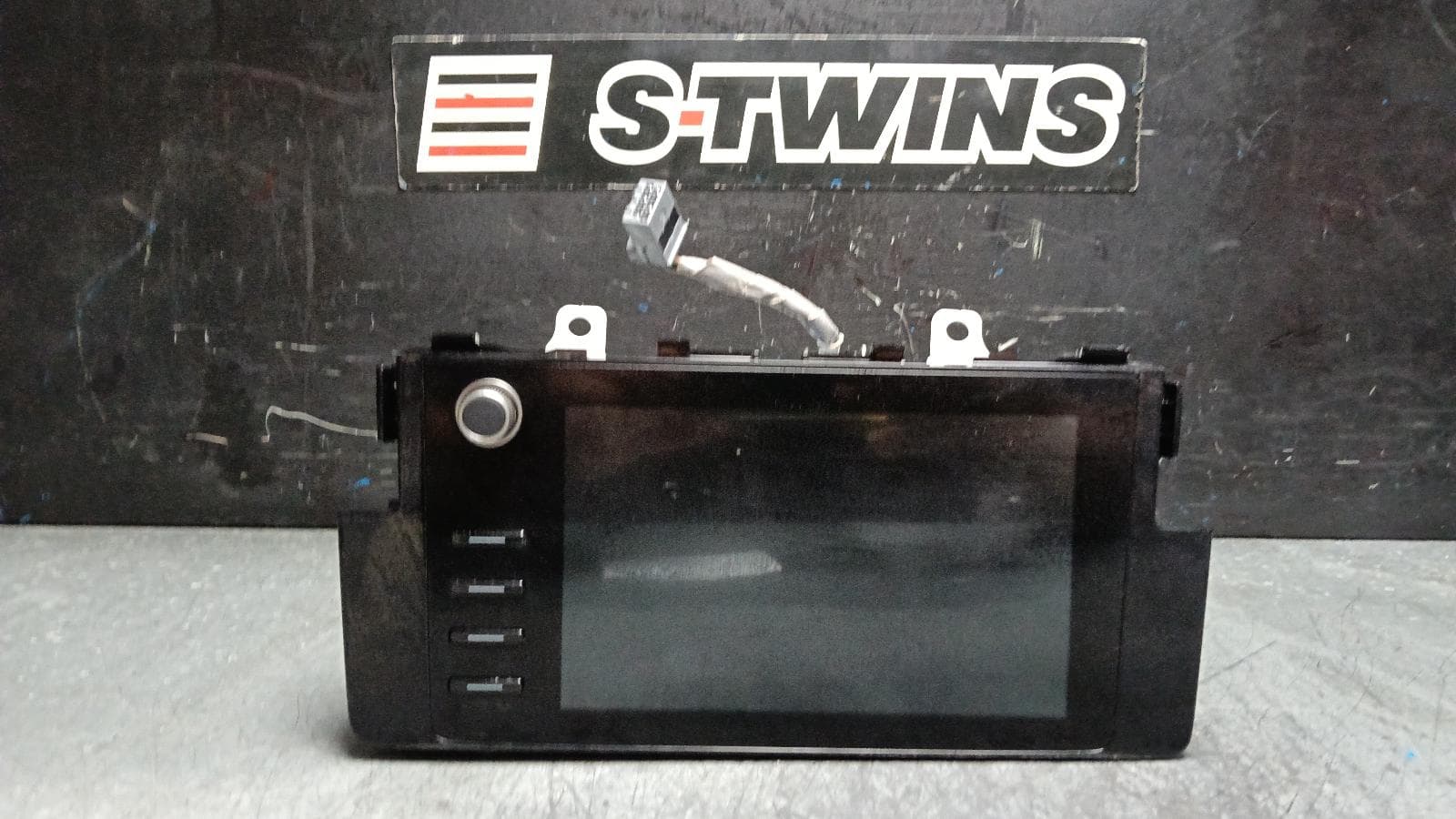 Used auto part listing image: 2020 HONDA CIVIC 7in TOUCHSCREEN (NON SAT NAV TYPE), 10TH GEN, 05/16-08/21 0000401112