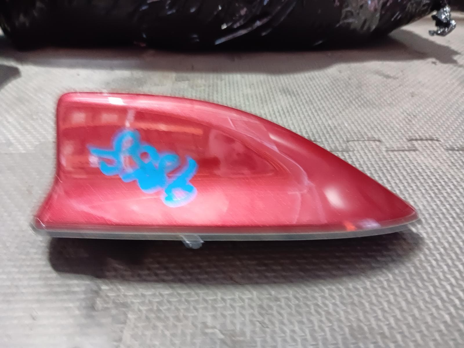 Used auto part listing image: 2025 TOYOTA COROLLA CROSS ANTENNA XG10, 01/22- 0000379590