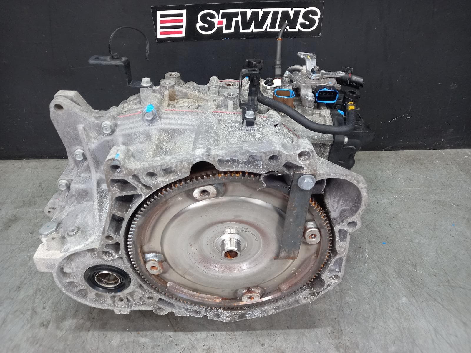 Used auto part listing image: 2014 HYUNDAI I30 TRANS GEARBOX AUTO, PETROL, 1.6, G4FD, GD, 12/12-02/15 0000388792