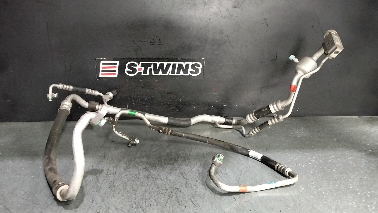 Used auto part listing image: 2014 HYUNDAI I30 A C HOSES PETROL, 1.6, G4FD, UNDER BONNET SET, GD, 12/12-04/17 0000389937