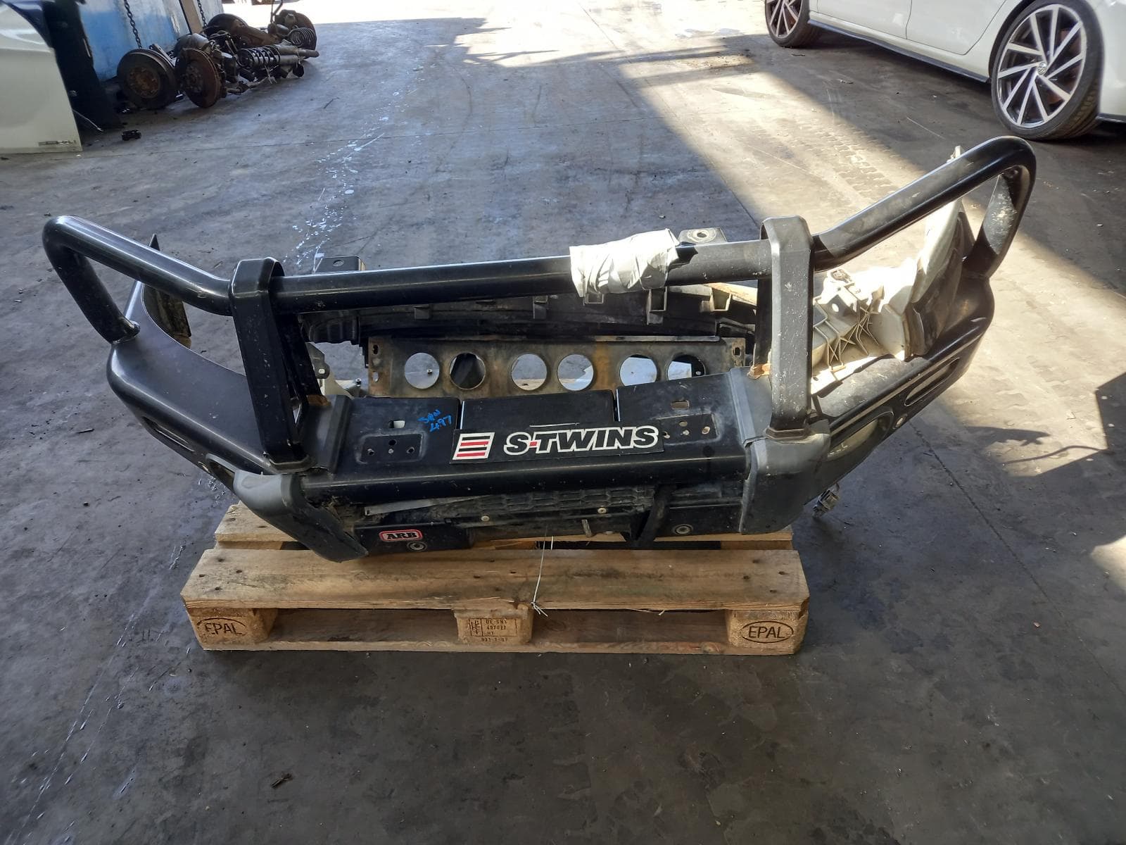 Used auto part listing image: 2018 FORD RANGER FRONT BUMPER BULL BAR, PX SERIES 3, 06/18-04/22 0000381248