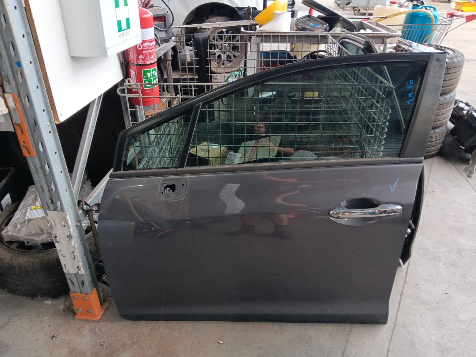 Used auto part listing image: 2014 HONDA CIVIC LEFT FRONT DOOR 9TH GEN, SEDAN (VIN JHMFB/MRHFB), 02/12-04/16 0000380605