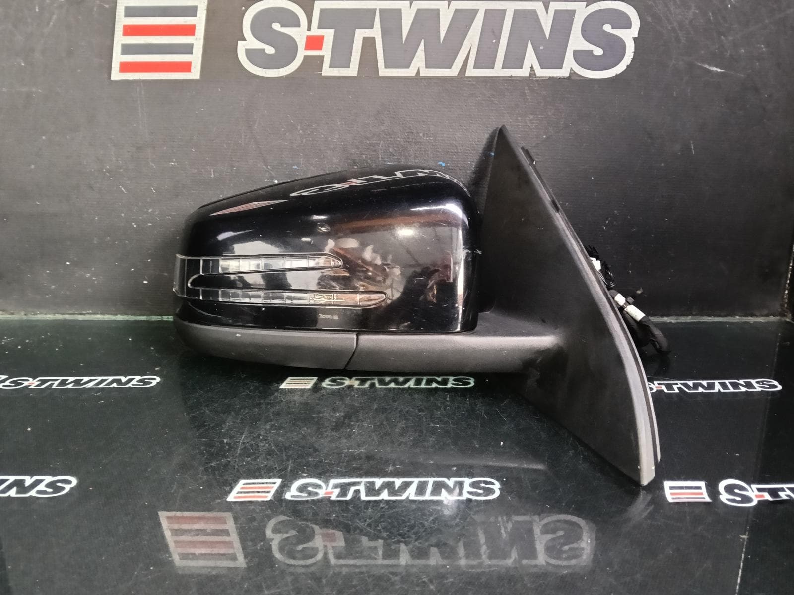 Used auto part listing image: 2013 MERCEDES A CLASS RIGHT DOOR MIRROR W176, POWER FOLD, NON BLIND SPOT, NON MEMORY, AUTO DIM TYPE, 09/12-03/18 0000386944