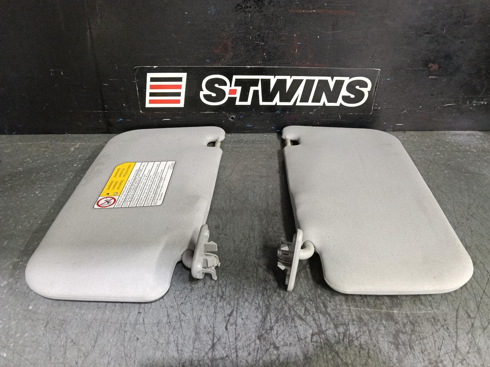Used auto part listing image: 2011 MITSUBISHI LANCER SUNVISOR CJ, PAIR, 07/07-10/15 0000390599